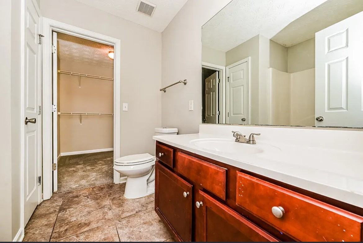 120 Sampson Ct #120 - Photo 6 of 8
