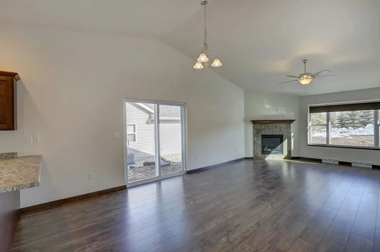4905 Annabelle Ct #4905 - Photo 5 of 14