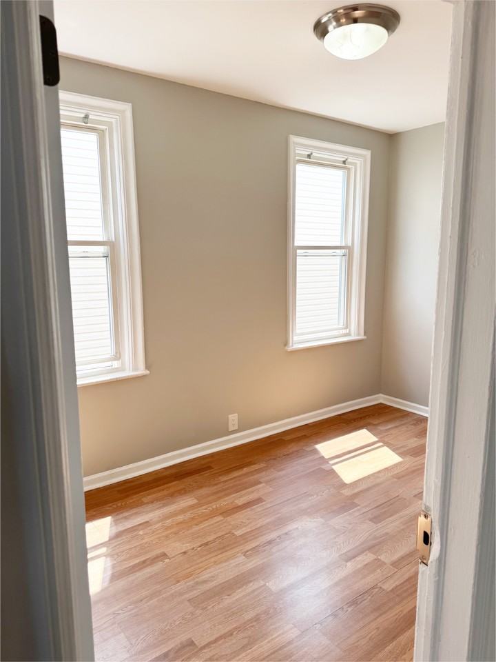 376 Union St #2ndFLAPT - Photo 7 of 18
