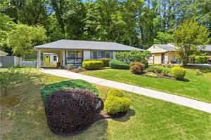 featured image of 1859 Winthrop Dr Se #1
