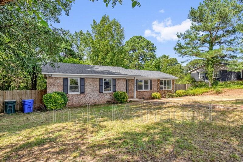 808 Darlington Dr - Photo 2 of 28