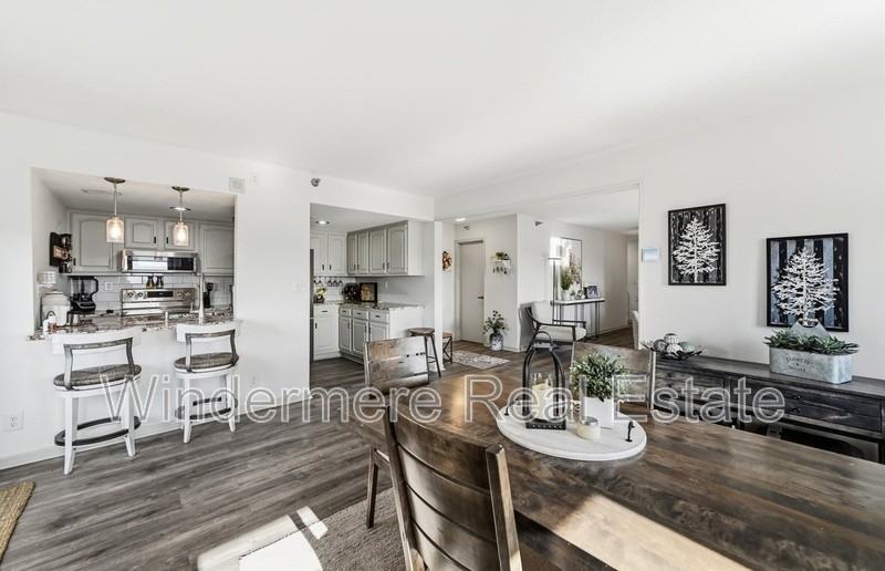 220 Broadway Ave S #220 - Photo 2 of 11