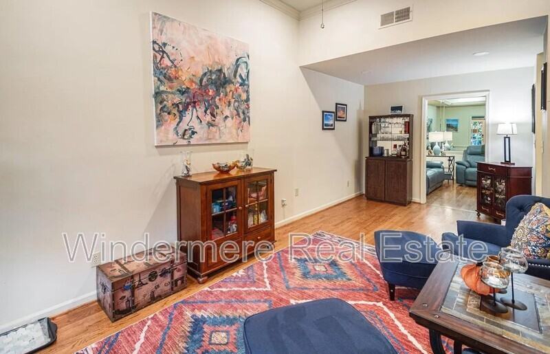 3008 13th Ave S #3008 - Photo 3 of 14