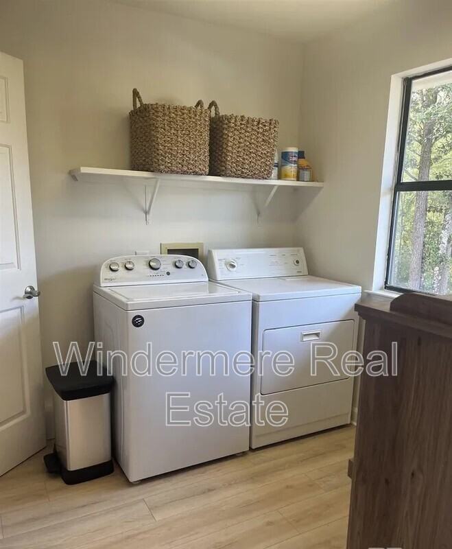320 Volanta Ave - Photo 5 of 12