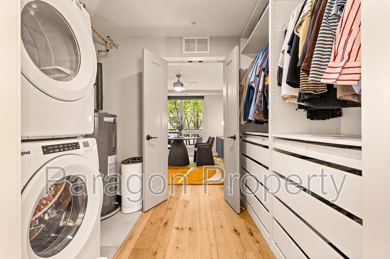 205 Park Ave #205 - Photo 4 of 8