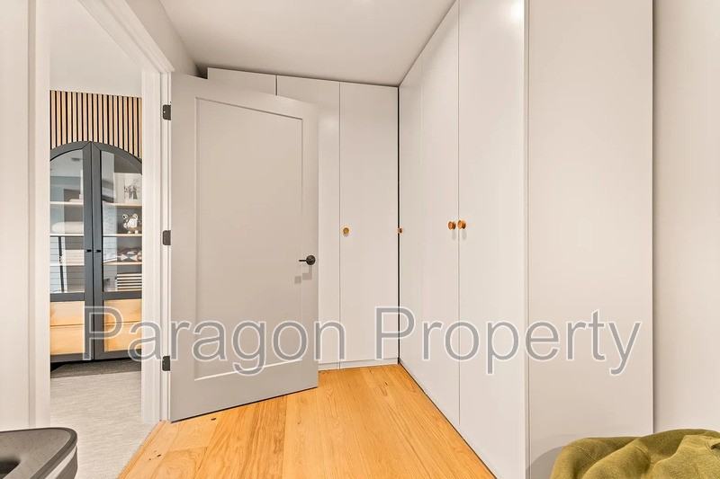 205 Park Ave #205 - Photo 7 of 8