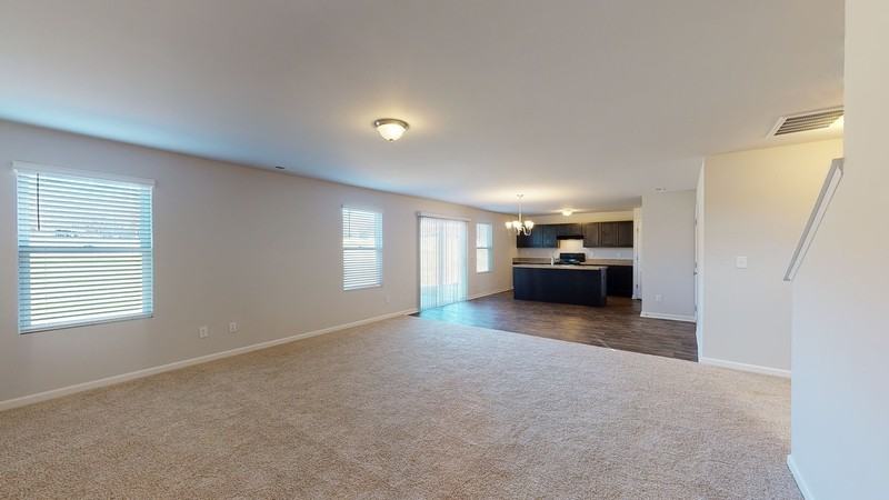 129 Maple Tree Ln - Photo 4 of 41