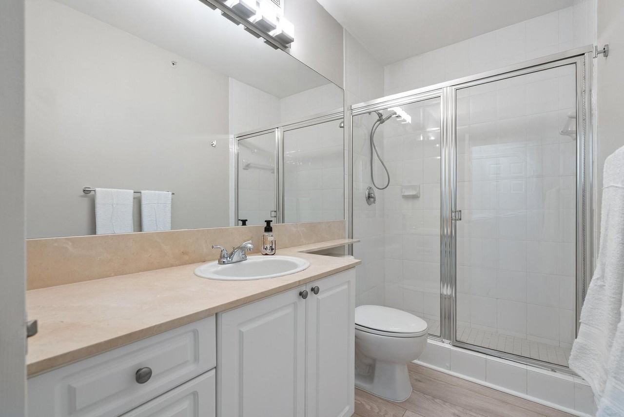 610 Fern St - Photo 5 of 15