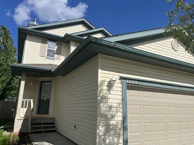 1009 Macewan Close Sw - Photo 2 of 14