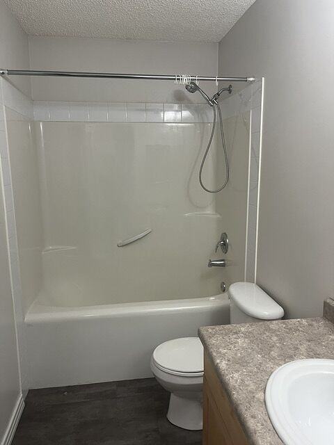1009 Macewan Close Sw - Photo 4 of 14