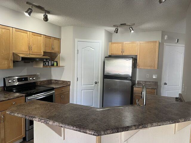 1009 Macewan Close Sw - Photo 7 of 14
