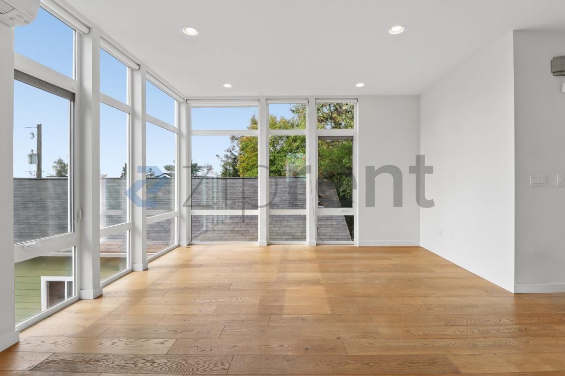 205 16th Ave #A - Photo 7 of 24