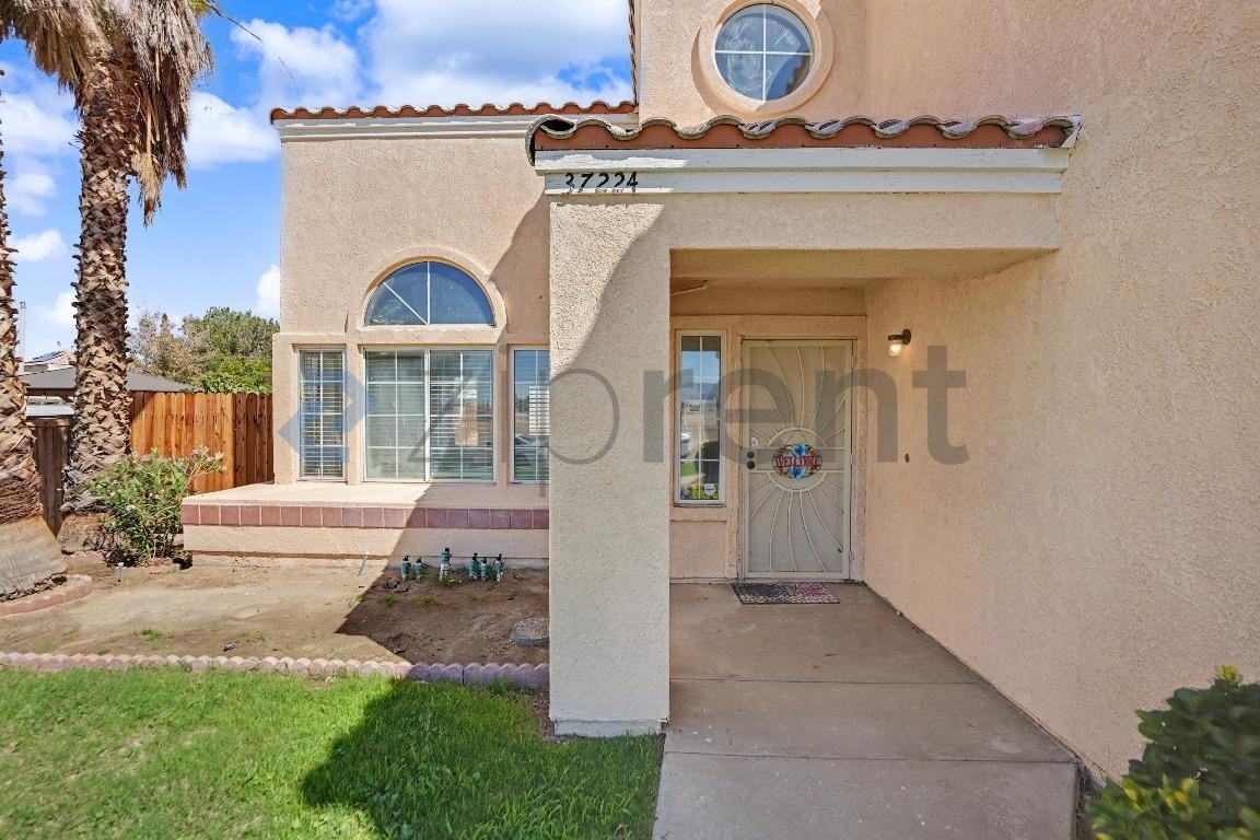 37224 43rd St E - Photo 5 of 34