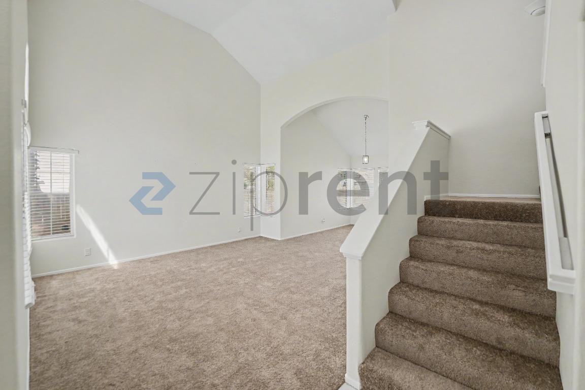 37224 43rd St E - Photo 6 of 34