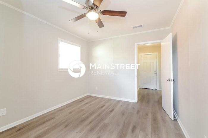 940 Nassau Ave Sw - Photo 5 of 16