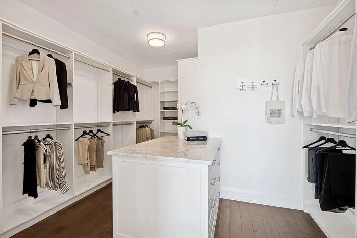 1111 W River Pkwy #1111 - Photo 4 of 17
