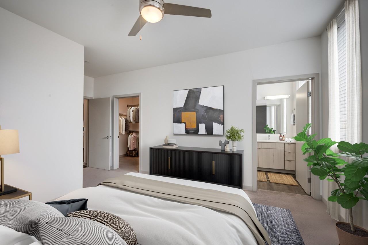 747 Apartments - Photo 2 of 43