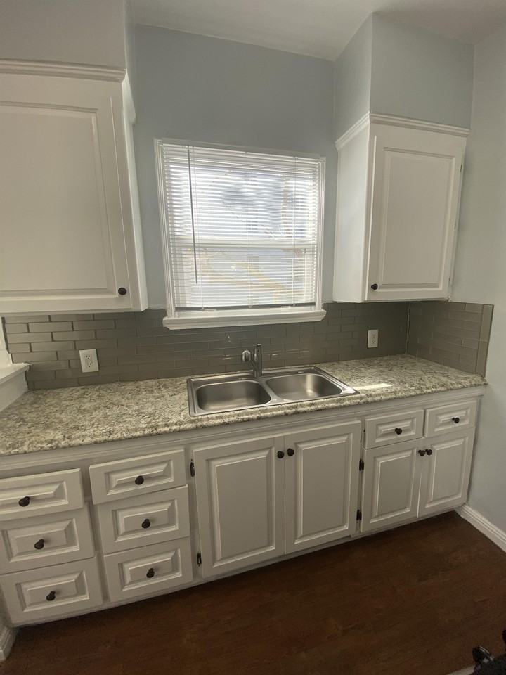921-929 S. Serrano Avenue - Photo 3 of 21