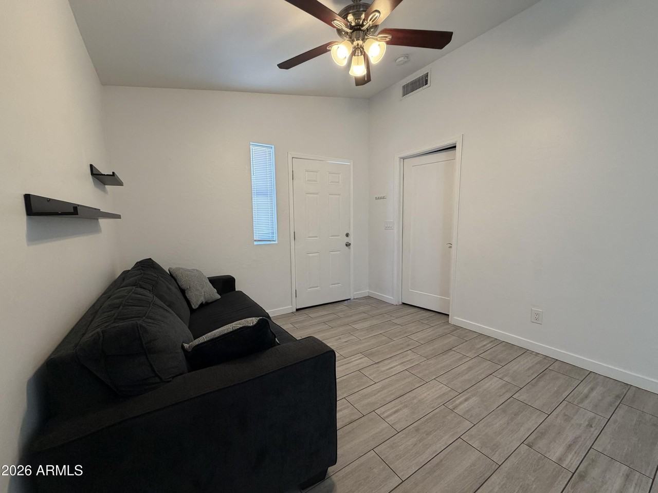 3643 W Garfield St #B - Photo 6 of 11