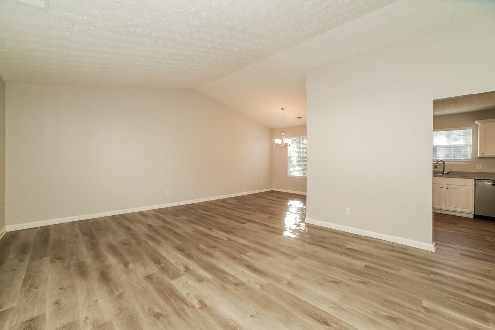2851 Cedar Trace Dr - Photo 2 of 15