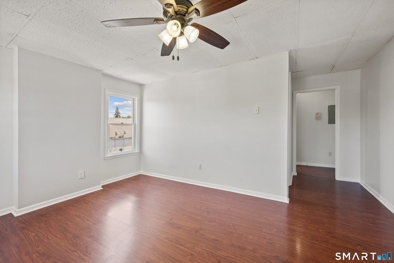 70 Center St #8 - Photo 3 of 14