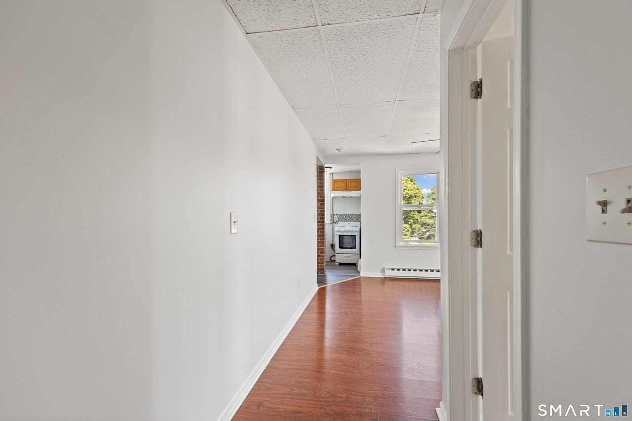 70 Center St #8 - Photo 5 of 14