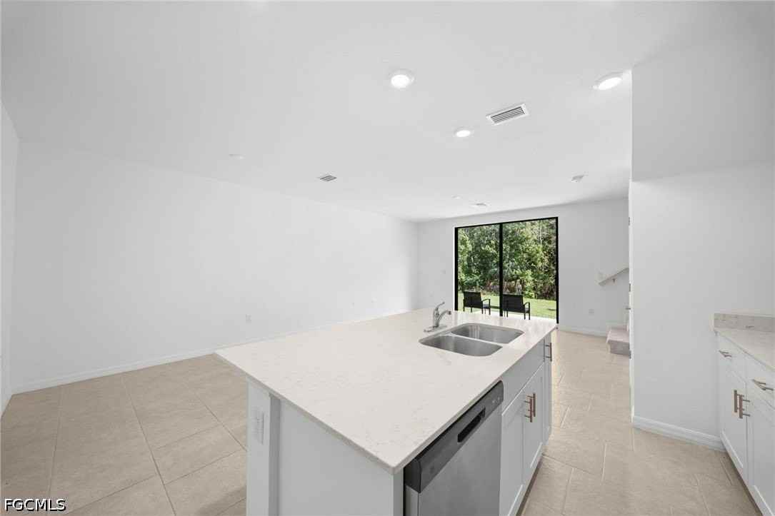 14191 Oviedo Pl - Photo 5 of 23