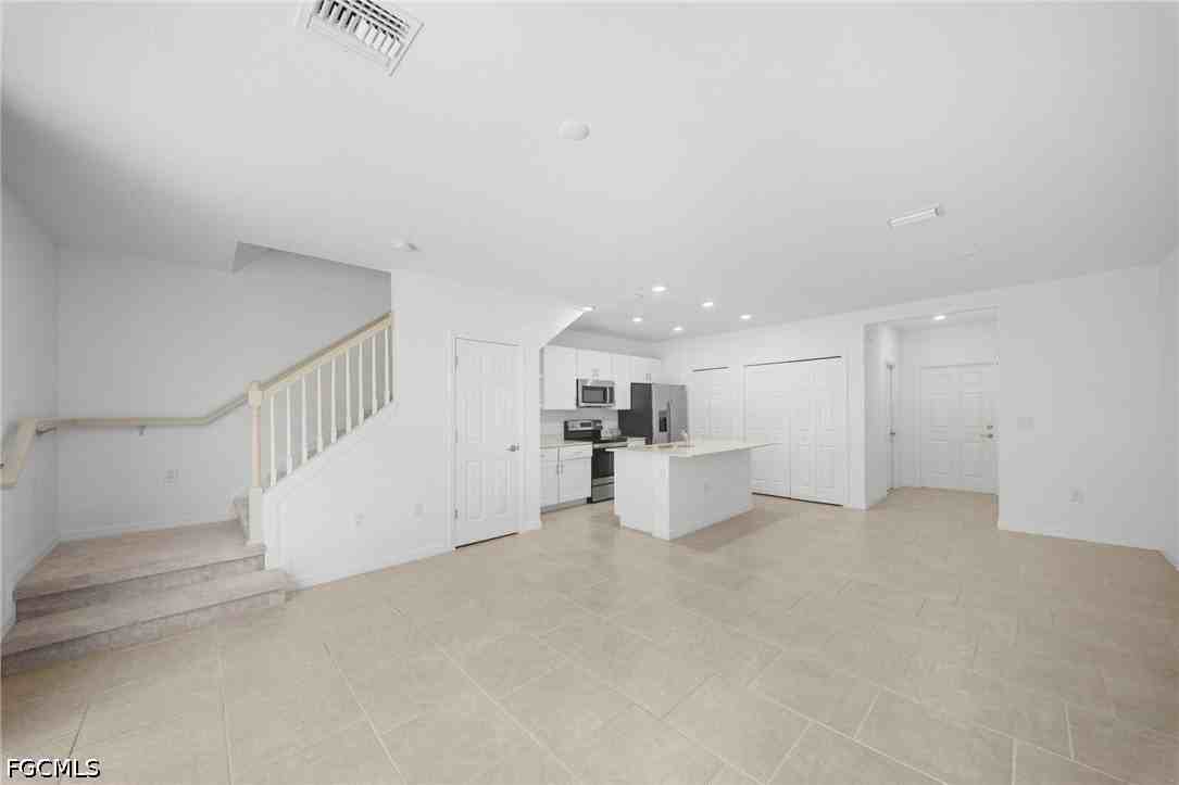 14191 Oviedo Pl - Photo 6 of 23