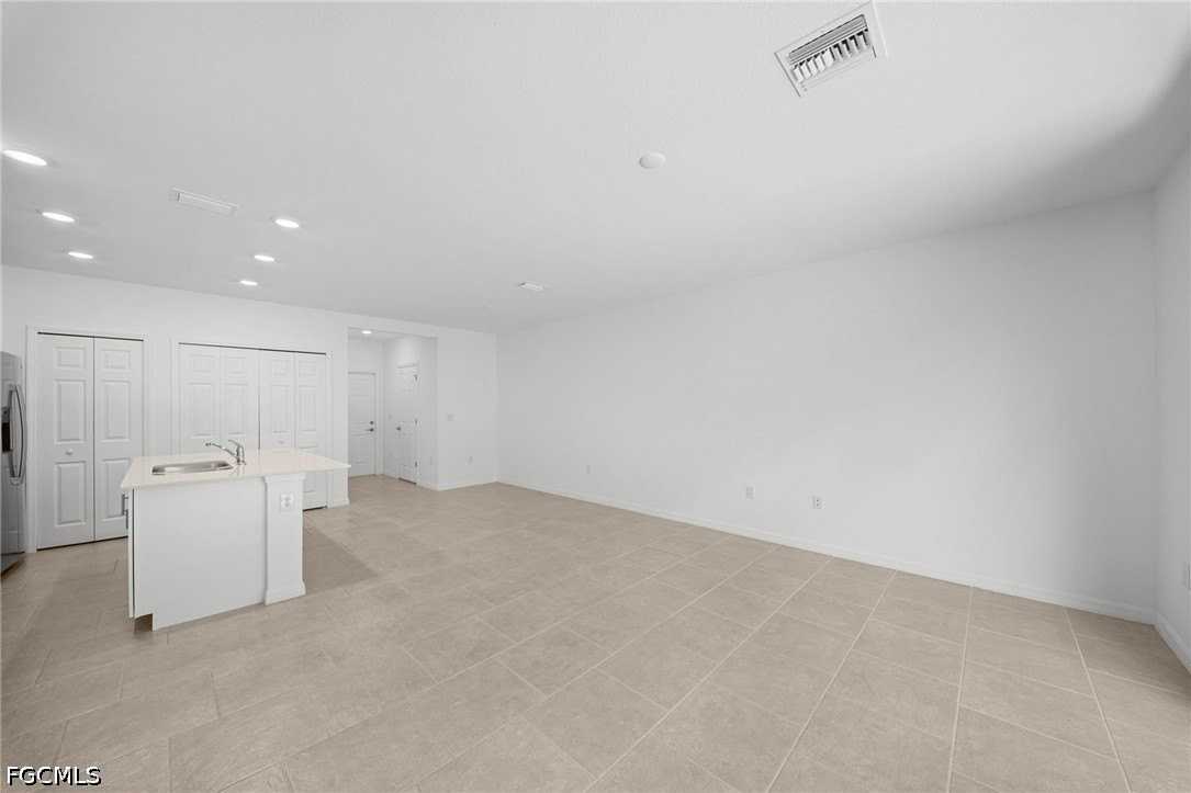 14191 Oviedo Pl - Photo 7 of 23