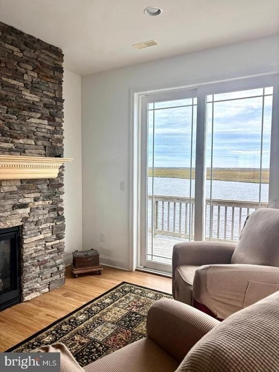 448 Dock Rd - Photo 5 of 25