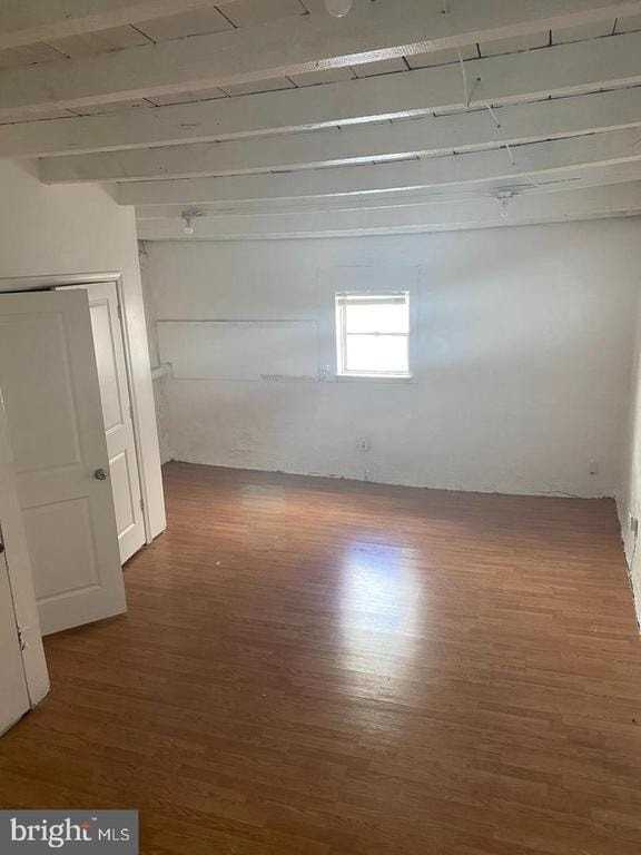 925 S 12th St - Photo 3 of 7