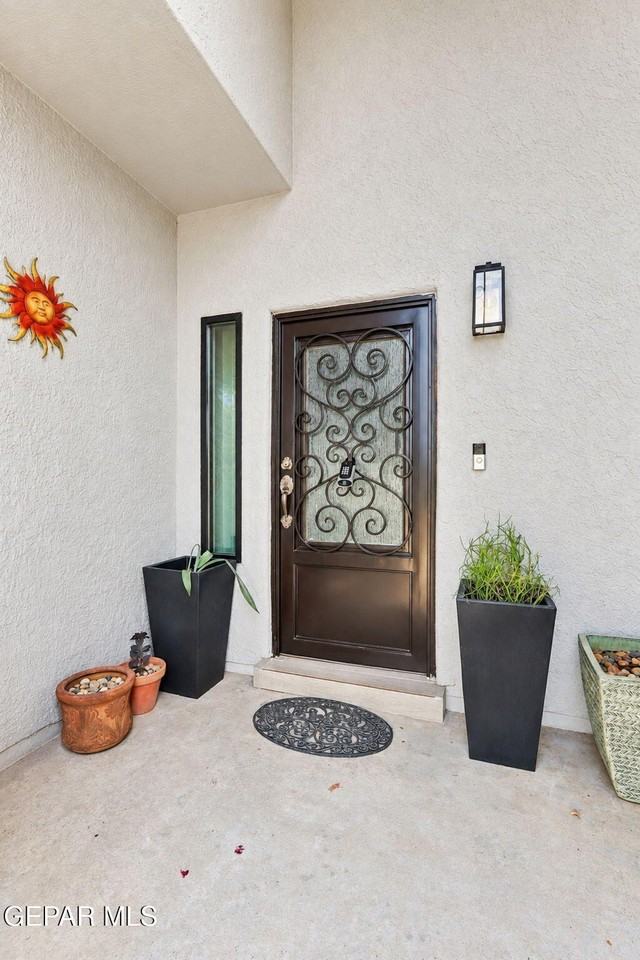 14420 Navajo Point Dr - Photo 4 of 39