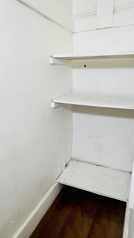 23 Williams Ave #2 - Photo 5 of 19