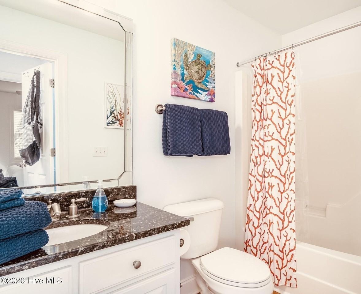 202 Dobbs St #C - Photo 6 of 34