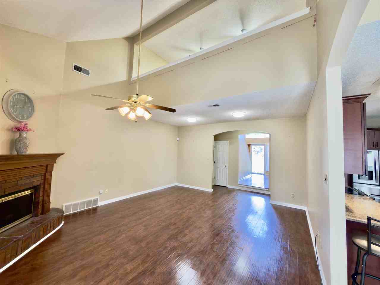 263 Bouldincrest Ave - Photo 7 of 28
