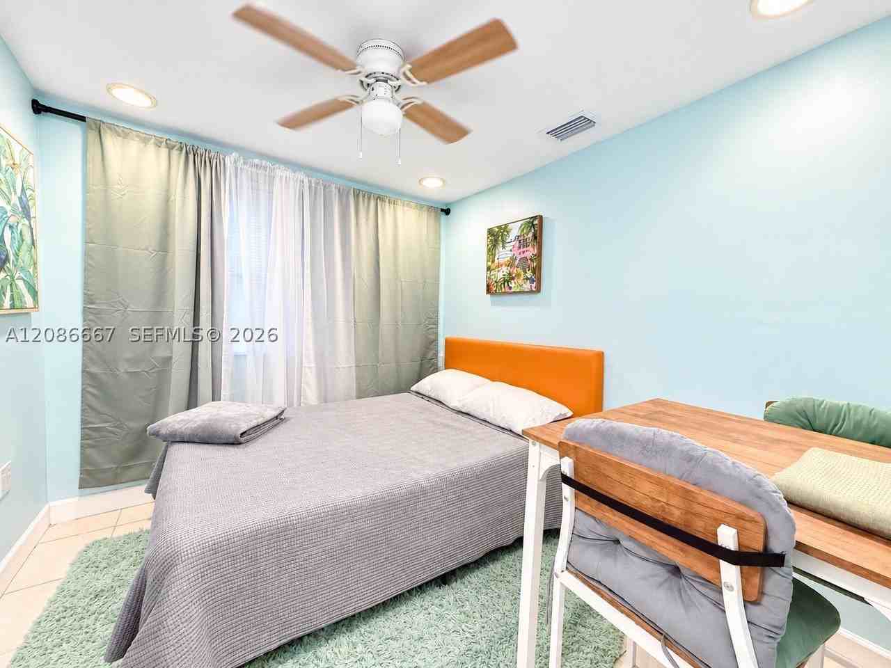 9260 Little River Blvd #B - Photo 3 of 13