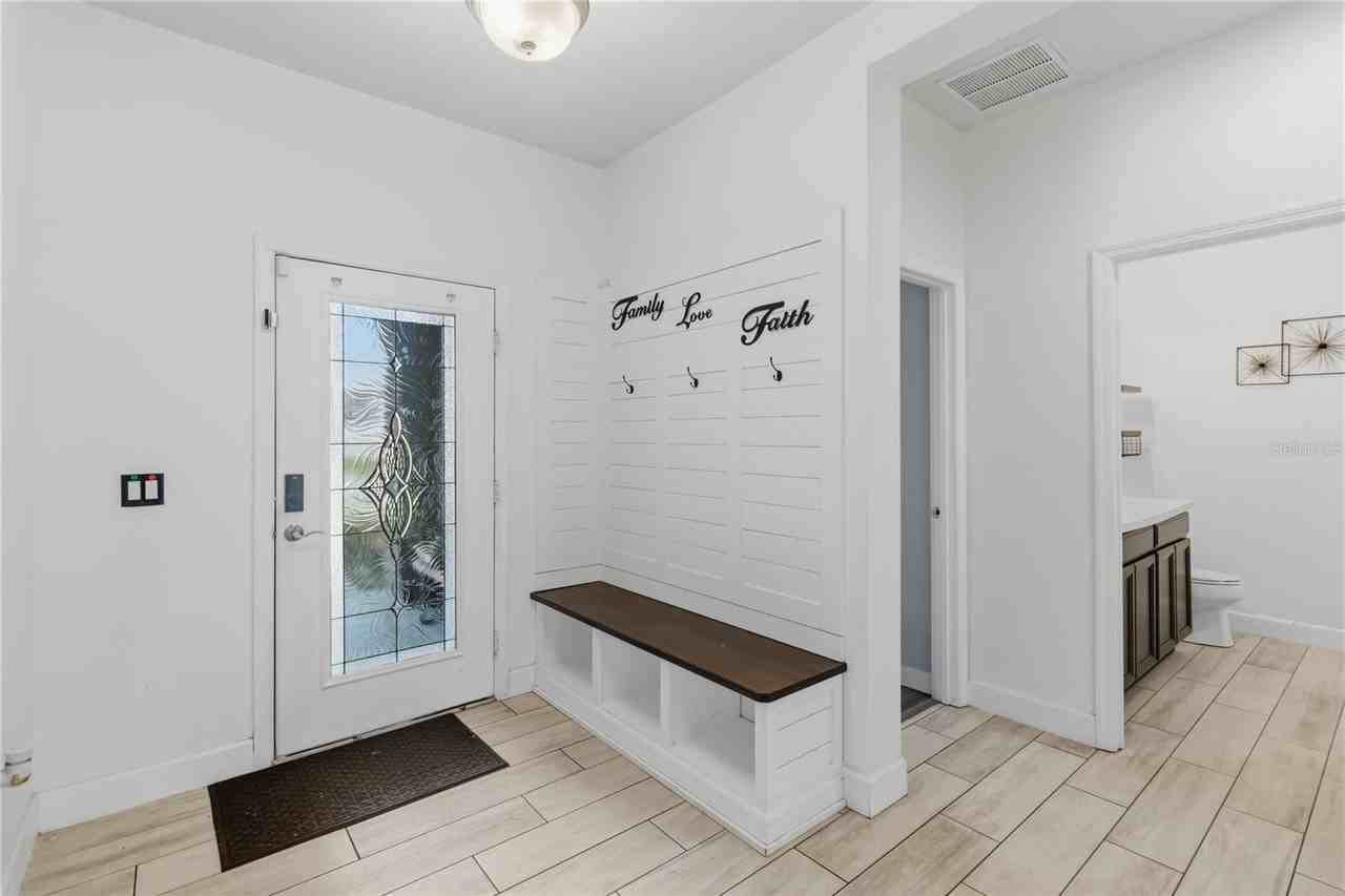 3053 Red Hawk Ln - Photo 3 of 27