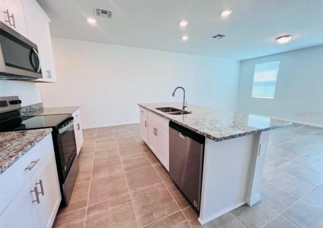 4457 Eagle Trail Bnd - Photo 4 of 7