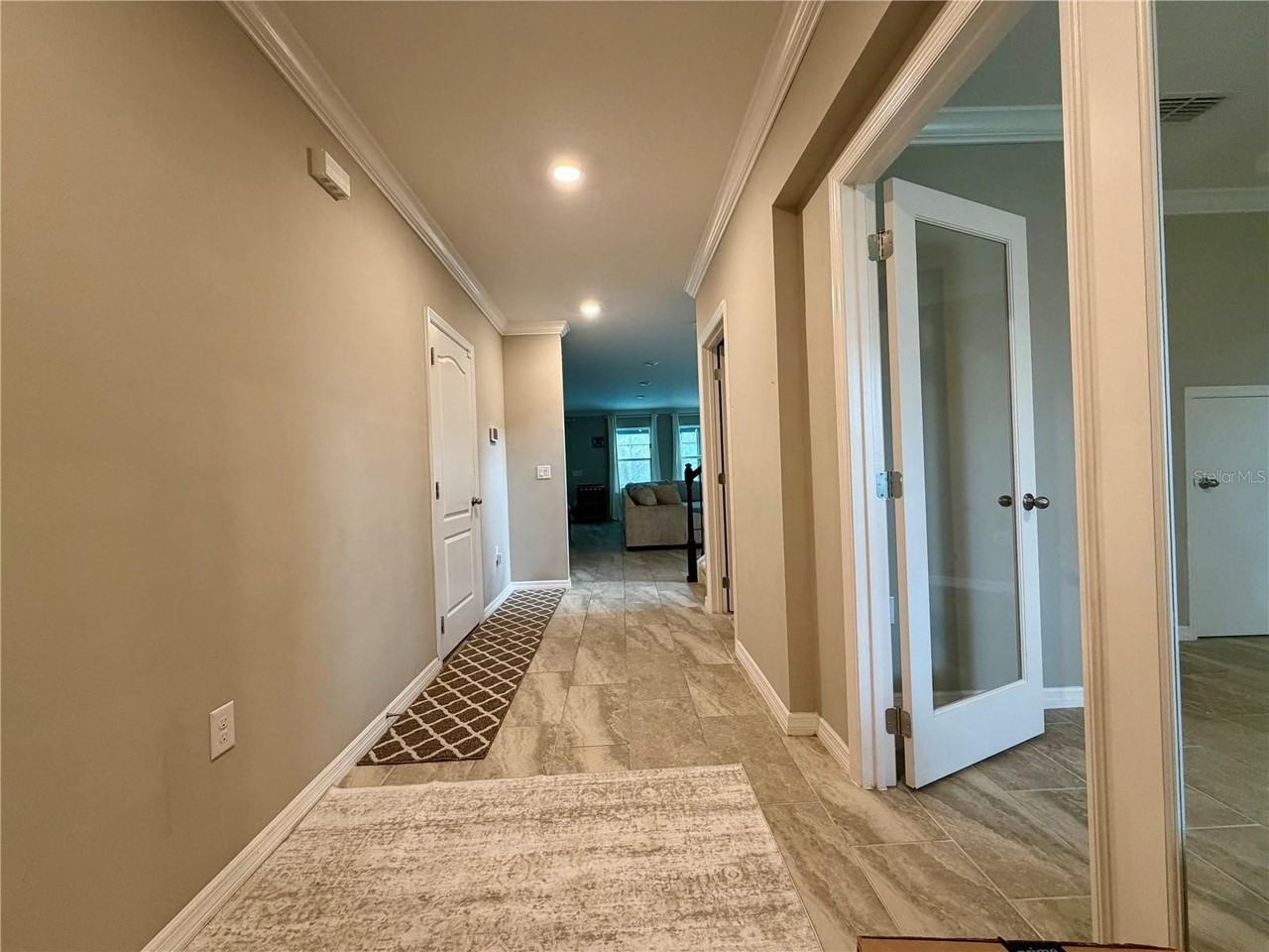 293 Jackson Loop - Photo 4 of 23