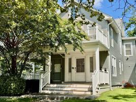 featured image of 515 6th Ave #1