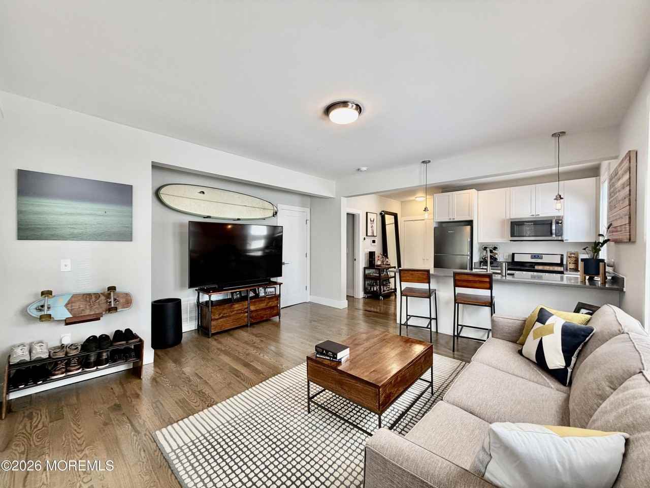515 6th Ave #1 - Photo 2 of 10