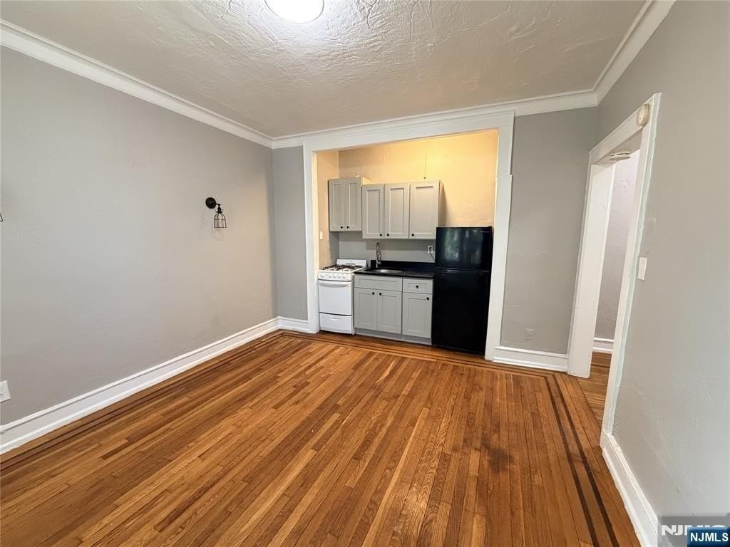 17 Elwood Pl #304 - Photo 5 of 14