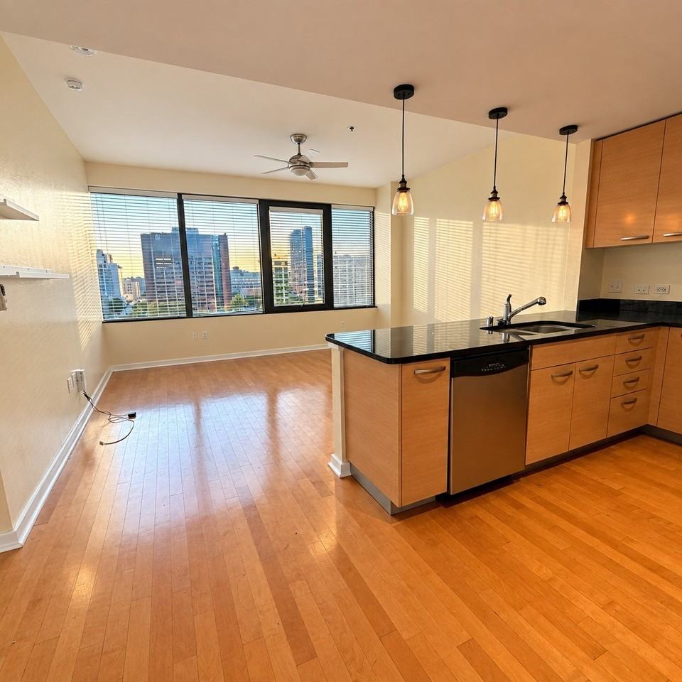 1200 Main St #602 - Photo 7 of 29