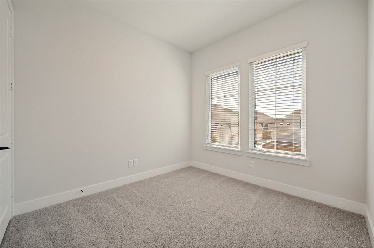12168 Juno Springs Dr - Photo 6 of 12
