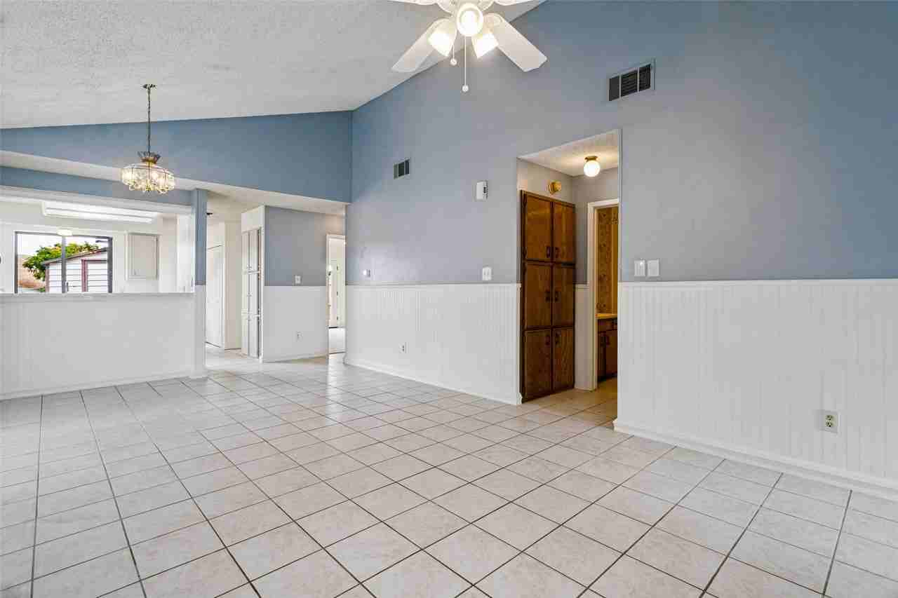 657 Prairie Dell St - Photo 4 of 16