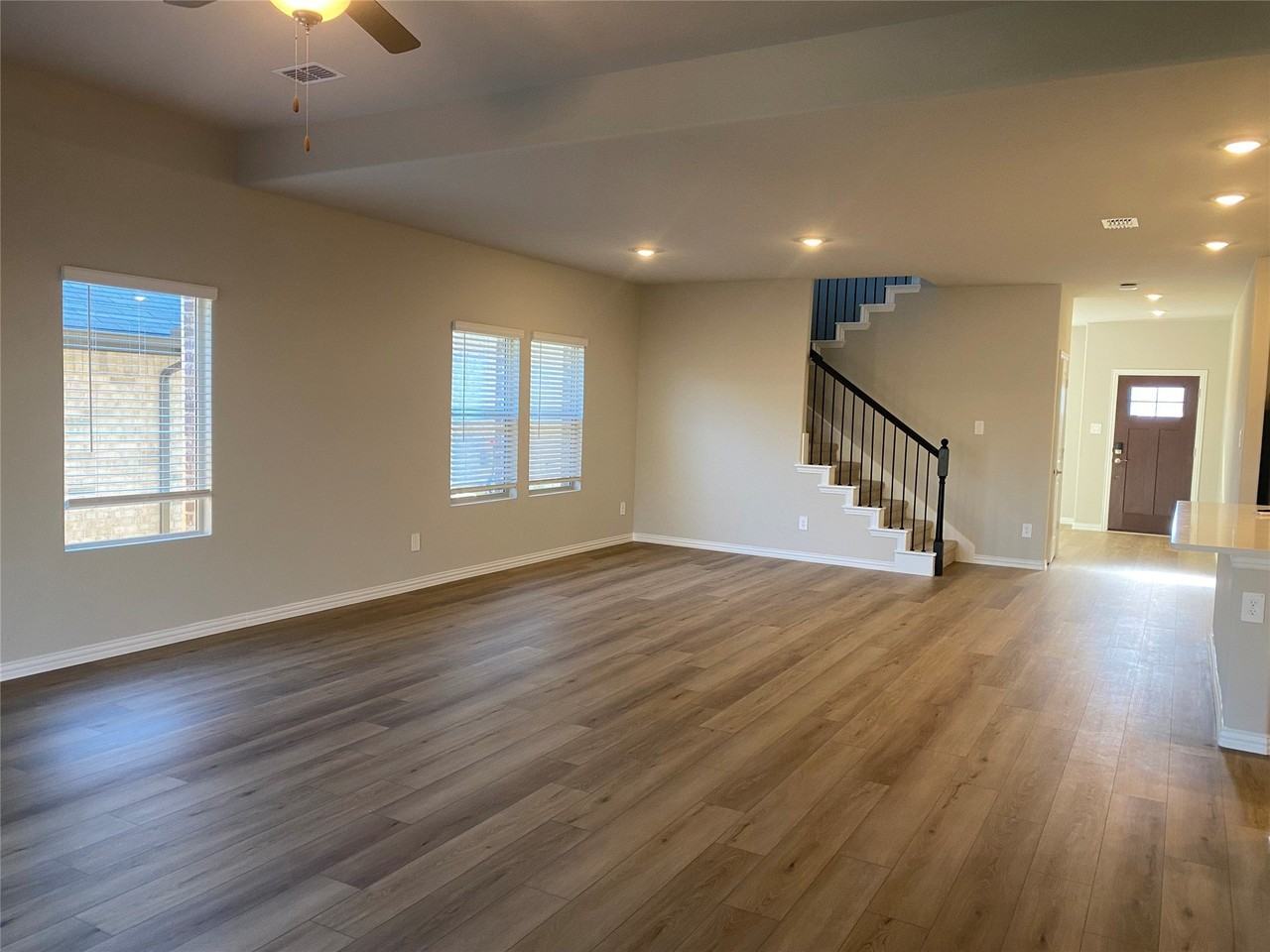 2129 Mustang Way - Photo 3 of 40