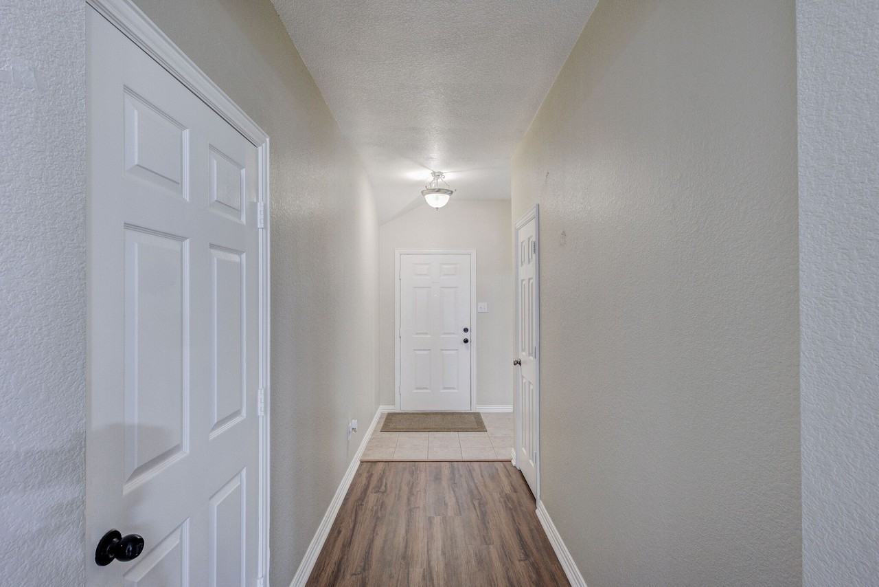 5408 Shepherd Pl - Photo 4 of 28