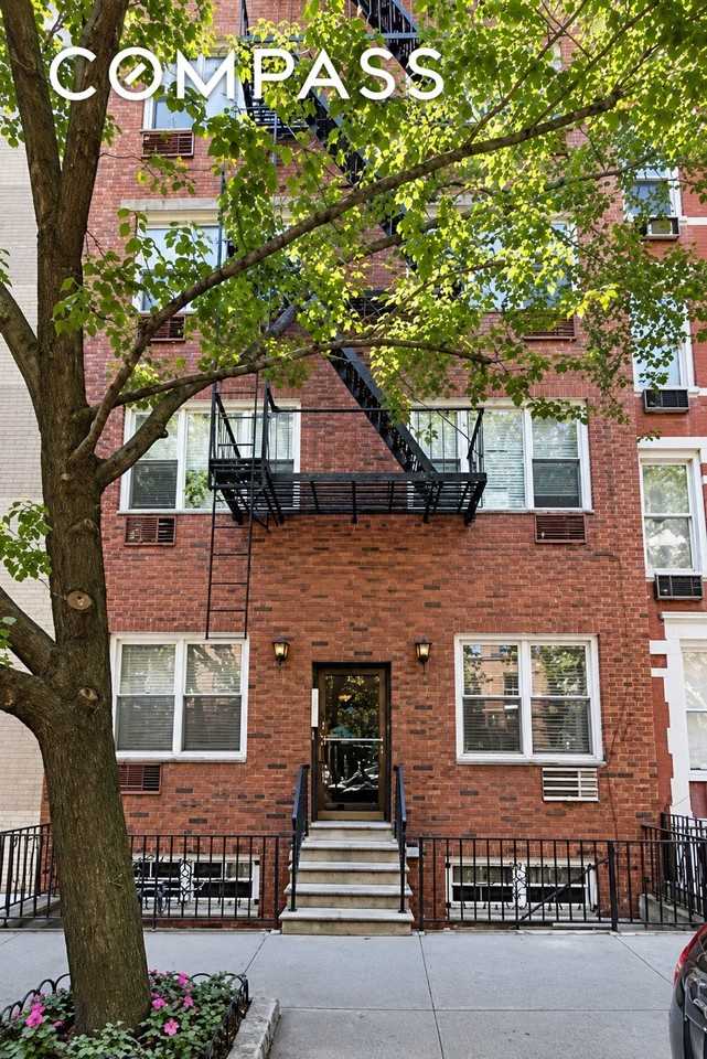 328 E 77th St #2A - Photo 5 of 5