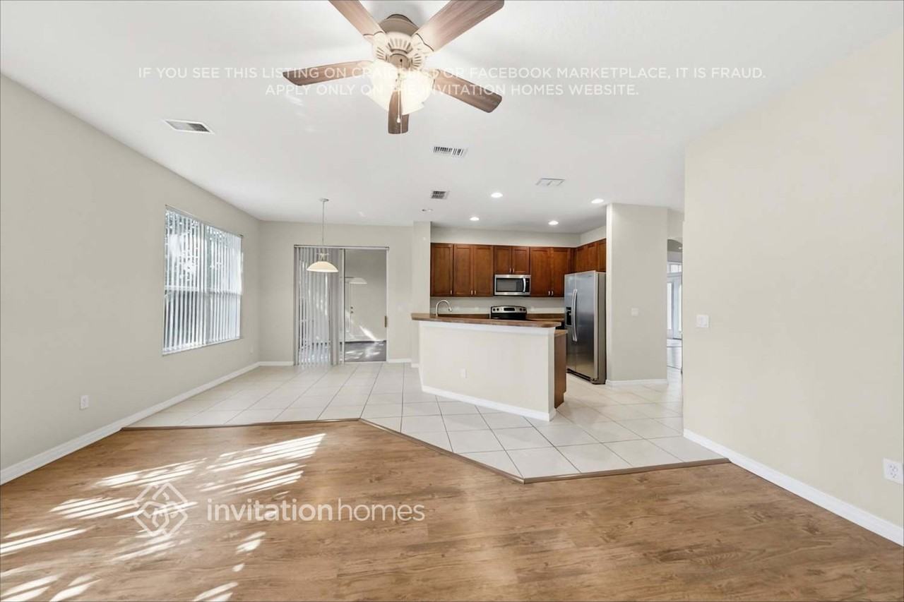 1231 Legendary Blvd - Photo 4 of 19