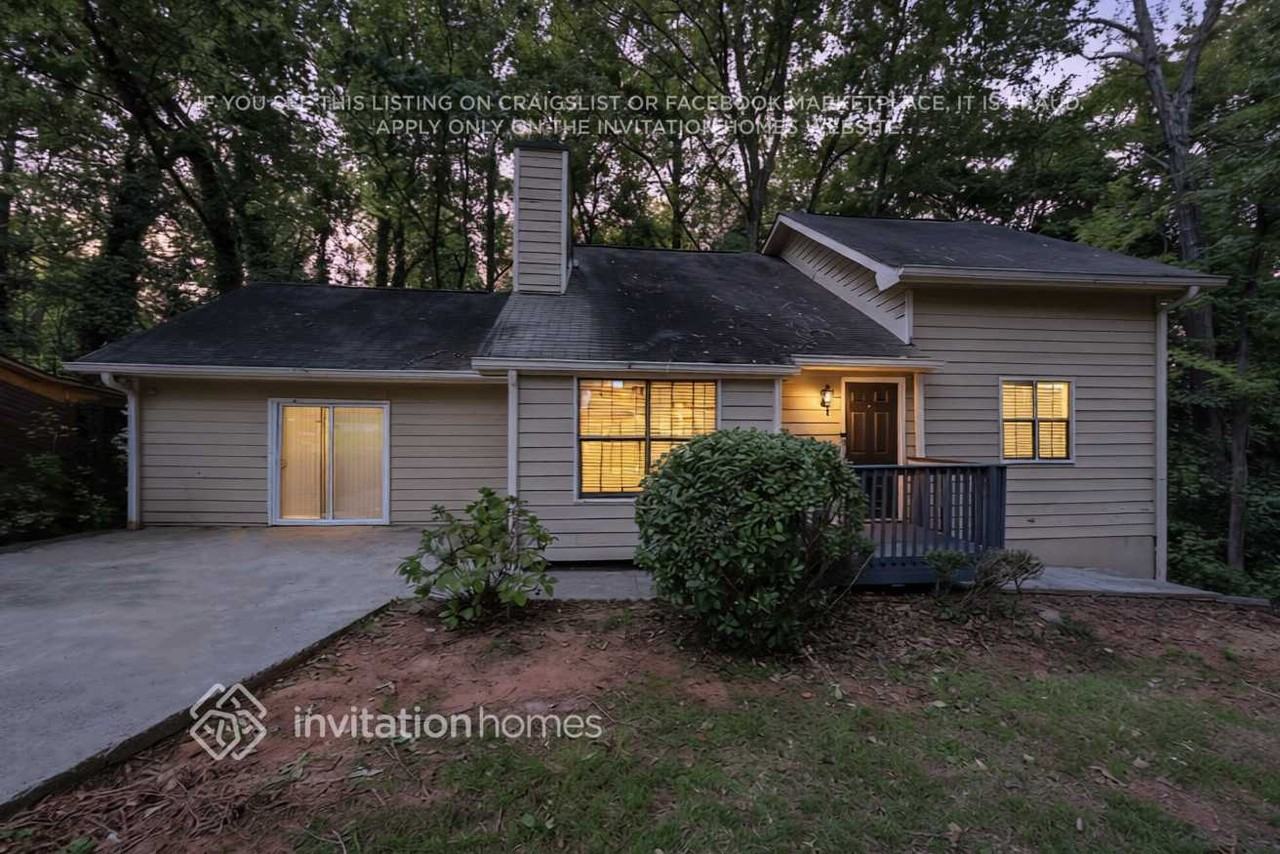 1602 Kings Ridge Dr - Photo 5 of 22